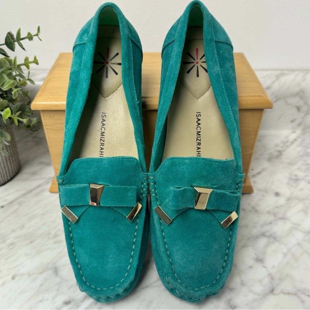 Isaac Mizrahi Live Teal Imalia Loafers - Size 7
M - NWOT